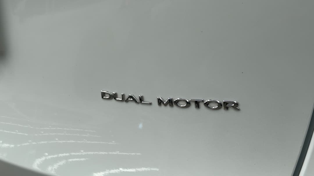 2023 Tesla Model Y Long Range, Automatic, 28994 km, Badge (Boot Right Side)