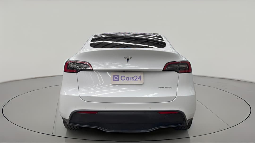 2023 Tesla Model Y Long Range, Automatic, 28994 km, Back/Rear View