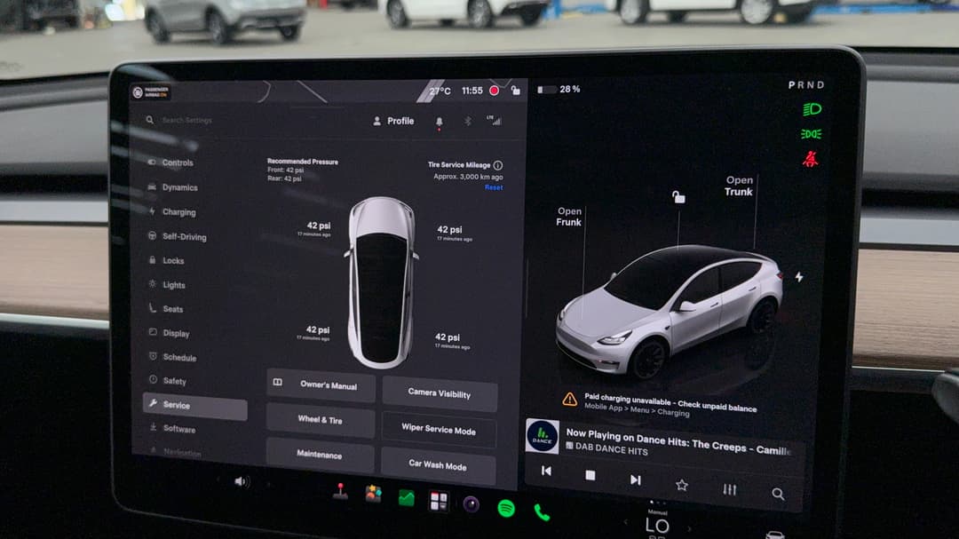 2023 Tesla Model Y Long Range, Automatic, 28994 km, Service History