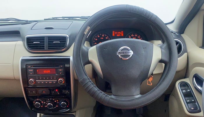 2015 Nissan Terrano XL OPT 85 PS, Diesel, Manual, 1,21,197 km, Steering Wheel Close-up