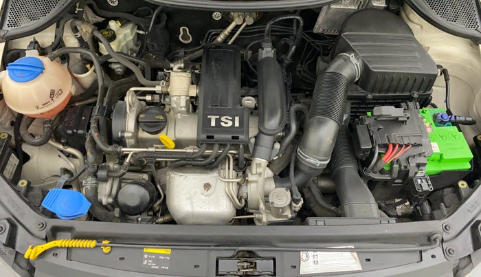 2015 Volkswagen Vento HIGHLINE PETROL AT, Petrol, Automatic, 53,803 km, Open Bonet