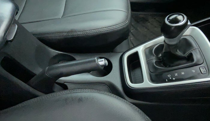 2019 Hyundai VENUE 1.0 TURBO GDI SX+ AT, Petrol, Automatic, 26,885 km, Gear Lever