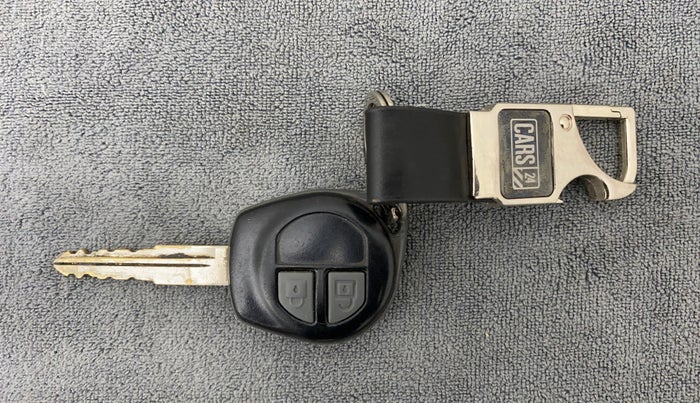 2015 Maruti Wagon R 1.0 VXI AMT, Petrol, Automatic, 36,832 km, Key Close Up
