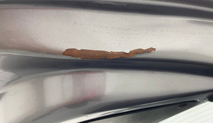 2015 Maruti Wagon R 1.0 VXI AMT, Petrol, Automatic, 36,832 km, Dicky (Boot door) - Slightly rusted
