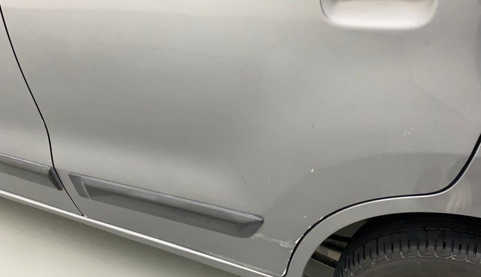 2015 Maruti Wagon R 1.0 VXI AMT, Petrol, Automatic, 36,832 km, Rear left door - Slightly dented