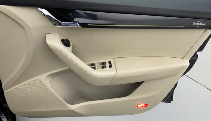 2018 Skoda Octavia LK 1.8 TSI AT, Petrol, Automatic, 26,983 km, Driver Side Door Panels Control