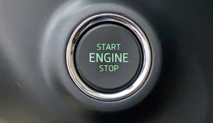 2018 Skoda Octavia LK 1.8 TSI AT, Petrol, Automatic, 26,983 km, Keyless Start/ Stop Button