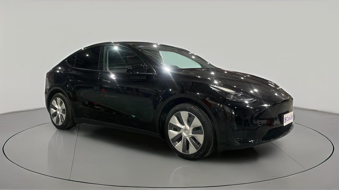 2023 Tesla Model Y Rear-wheel Drive, Automatic, 55947 km, Right Front Diagonal (45- Degree) View