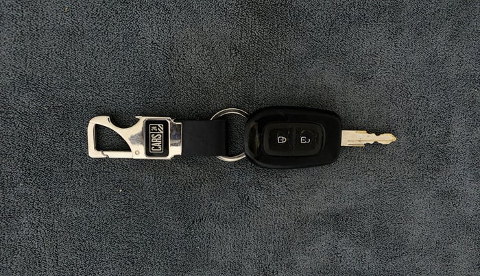 2018 Datsun Redi Go T(O) 1.0, Petrol, Manual, 35,190 km, Key Close Up