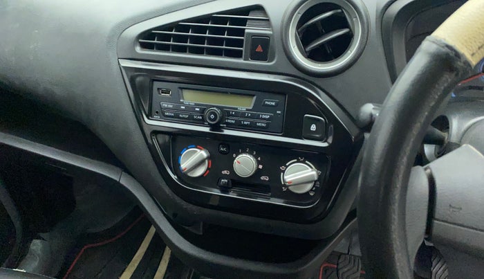 2018 Datsun Redi Go T(O) 1.0, Petrol, Manual, 35,190 km, AC Unit - Directional switch has minor damage