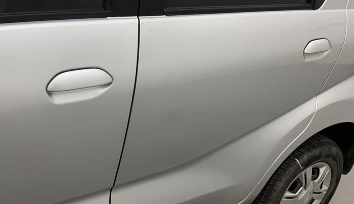 2018 Datsun Redi Go T(O) 1.0, Petrol, Manual, 35,190 km, Rear left door - Paint has faded