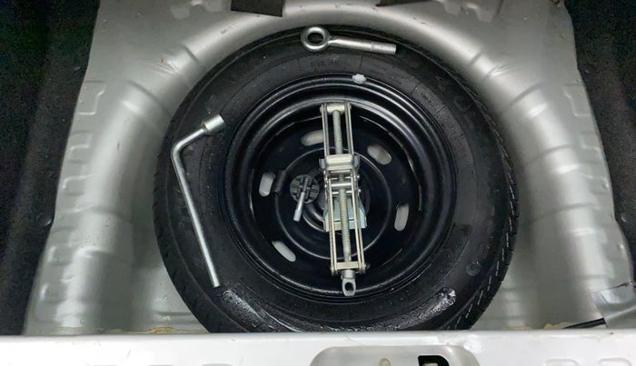 2018 Datsun Redi Go T(O) 1.0, Petrol, Manual, 35,190 km, Spare Tyre