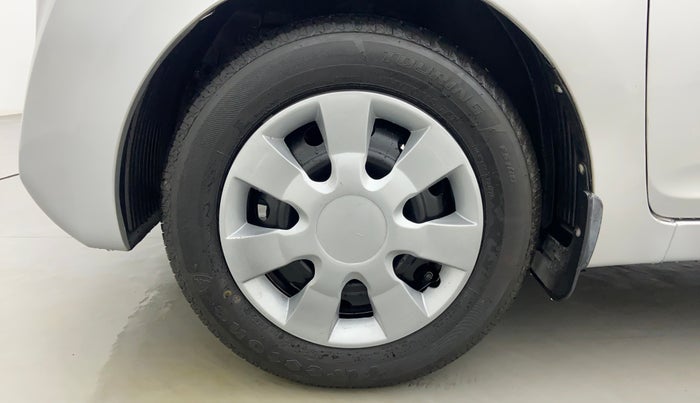 2015 Hyundai Eon MAGNA PLUS, Petrol, Manual, 71,704 km, Left Front Wheel