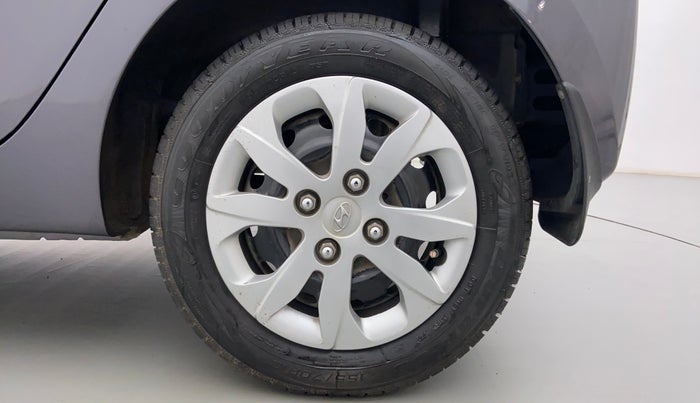 2018 Hyundai Eon MAGNA PLUS, Petrol, Manual, 3,922 km, Left Rear Wheel