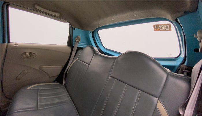 2015 Datsun Go A, Petrol, Manual, 65,131 km, Right Side Rear Door Cabin