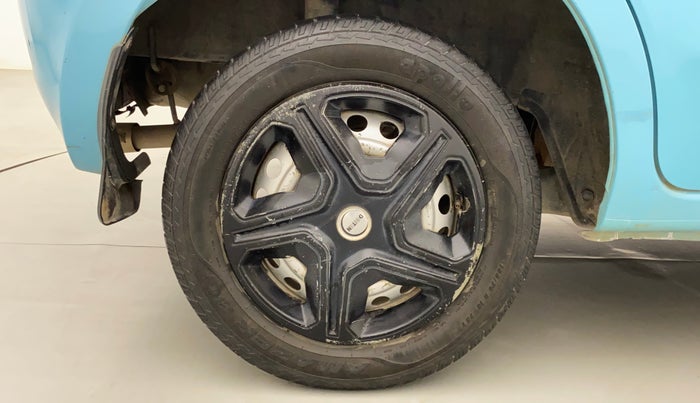 2015 Datsun Go A, Petrol, Manual, 65,131 km, Right Rear Wheel