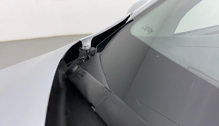 2020 Hyundai GRAND I10 NIOS SPORTZ 1.2 KAPPA VTVT, Petrol, Manual, 20,955 km, Bonnet (hood) - Cowl vent panel has minor damage