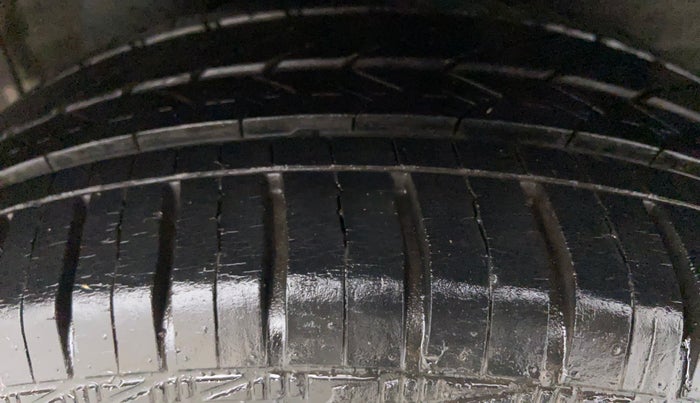 2014 Hyundai i20 ASTA 1.2, Petrol, Manual, 40,499 km, Left Rear Tyre Tread