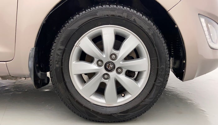 2014 Hyundai i20 ASTA 1.2, Petrol, Manual, 40,499 km, Right Front Wheel
