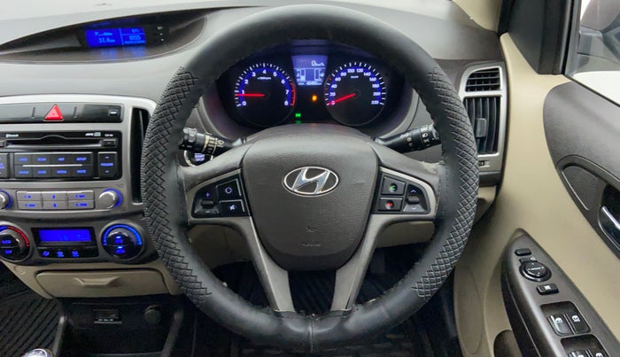 2014 Hyundai i20 ASTA 1.2, Petrol, Manual, 40,499 km, Steering Wheel Close Up
