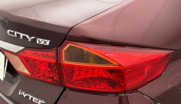 2016 Honda City 1.5L I-VTEC VX CVT, Petrol, Automatic, 81,296 km, Right tail light - Minor scratches