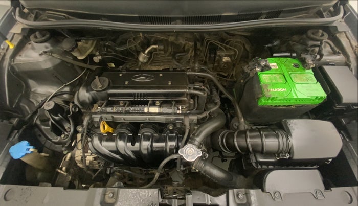 2014 Hyundai Verna FLUIDIC 1.6 VTVT SX, Petrol, Manual, 65,104 km, Open Bonet