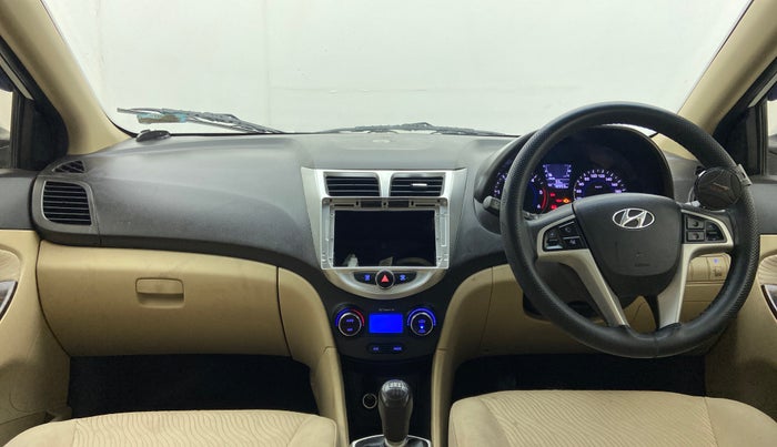 2014 Hyundai Verna FLUIDIC 1.6 CRDI SX, Diesel, Manual, 78,993 km, Dashboard