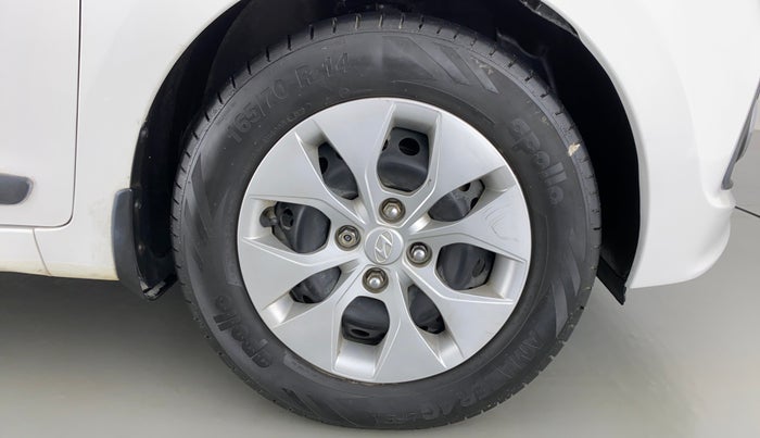 2014 Hyundai Xcent S 1.2, Petrol, Manual, 59,310 km, Right Front Wheel