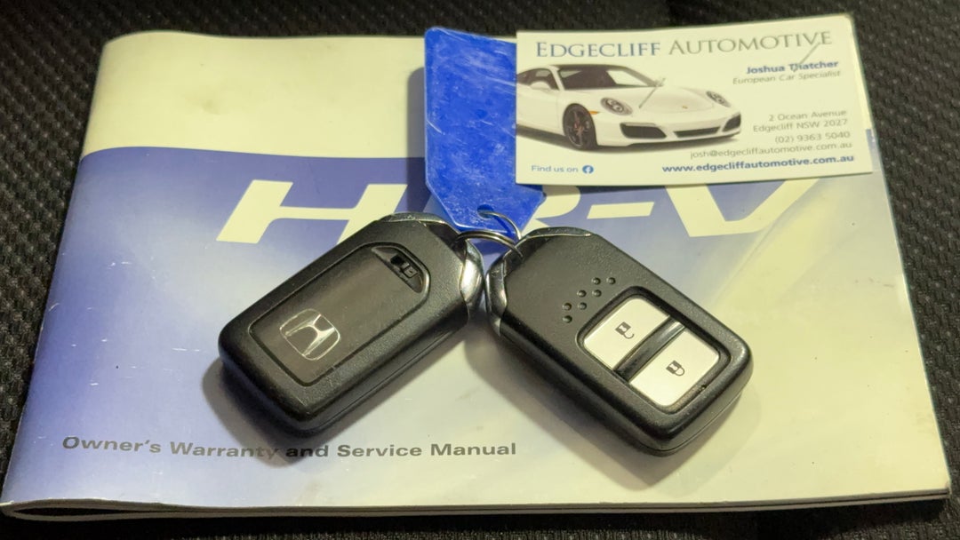 2016 Honda HR-V Vti-s, Automatic, 47753 km, Key Close-up