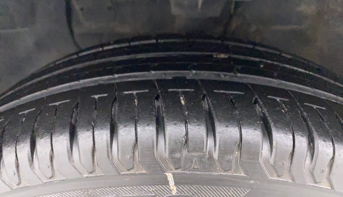 2018 Hyundai Elite i20 ASTA 1.2, Petrol, Manual, 58,336 km, Left Front Tyre Tread