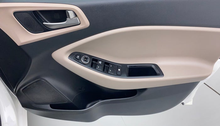 2018 Hyundai Elite i20 ASTA 1.2, Petrol, Manual, 58,336 km, Driver Side Door Panels Control