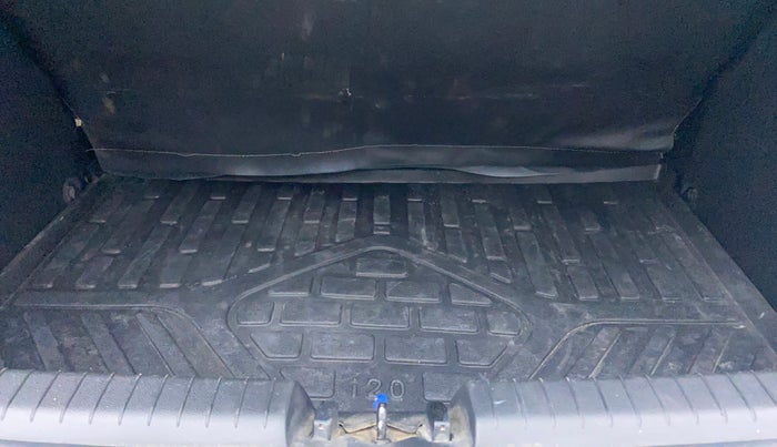2018 Hyundai Elite i20 ASTA 1.2, Petrol, Manual, 58,336 km, Boot Inside