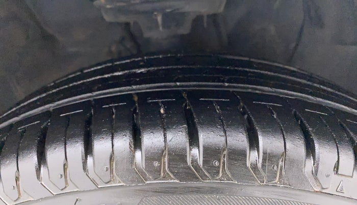 2018 Hyundai Elite i20 ASTA 1.2, Petrol, Manual, 58,336 km, Right Front Tyre Tread