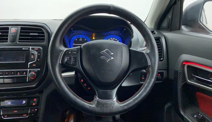 2016 Maruti Vitara Brezza ZDI, Diesel, Manual, 74,950 km, Steering Wheel Close Up
