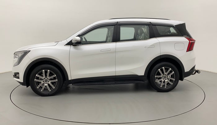 2022 Mahindra XUV700 AX 7 LUXURY D AWD AT 7 STR, Diesel, Automatic, 4,418 km, Left Side