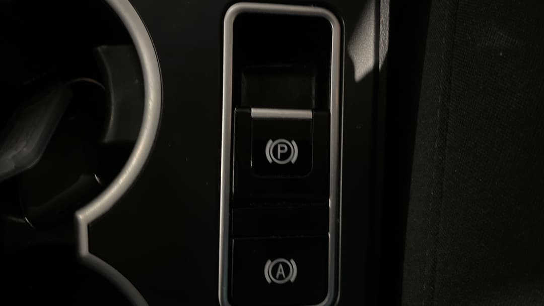 2020 Haval H2 Premium 2WD, Automatic, 63137 km, Handbrake