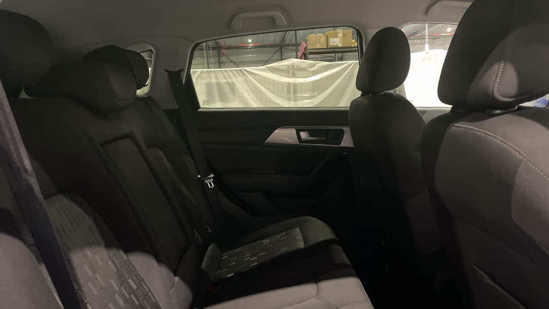 2020 Haval H2 Premium 2WD, Automatic, 63137 km, Right Side Rear Door Cabin View