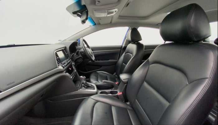 2018 Hyundai New Elantra 2.0 SX AT PETROL, Petrol, Automatic, 26,986 km, Right Side Front Door Cabin