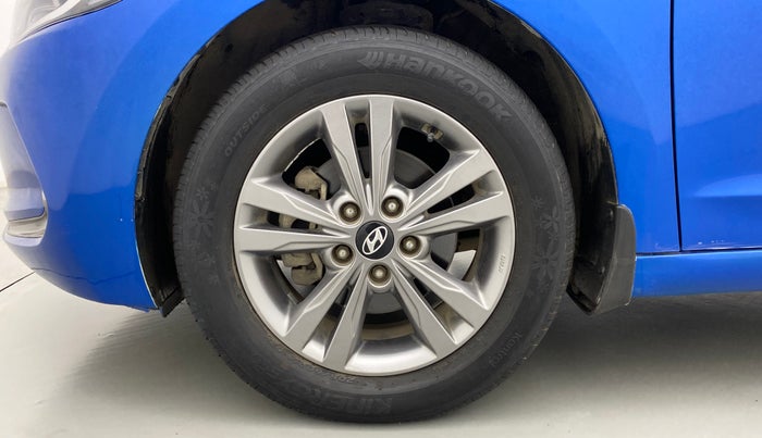 2018 Hyundai New Elantra 2.0 SX AT PETROL, Petrol, Automatic, 26,986 km, Left Front Wheel