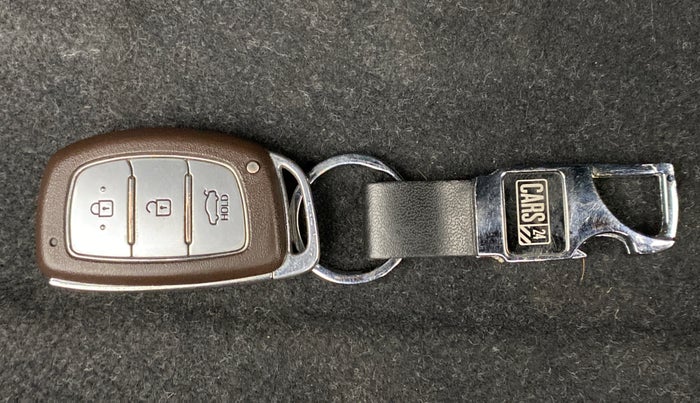 2018 Hyundai New Elantra 2.0 SX AT PETROL, Petrol, Automatic, 26,986 km, Key Close Up