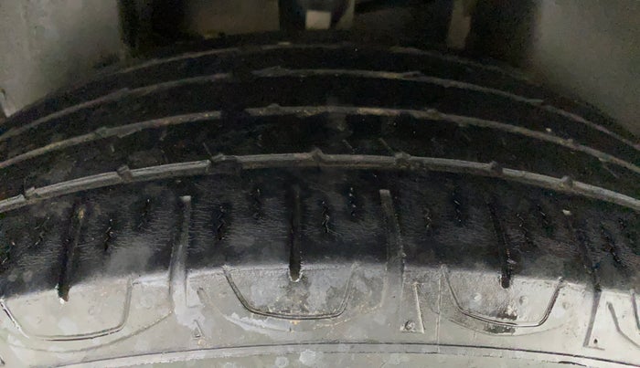 2019 Jeep Compass SPORT 1.4 PETROL, Petrol, Manual, 76,285 km, Right Rear Tyre Tread