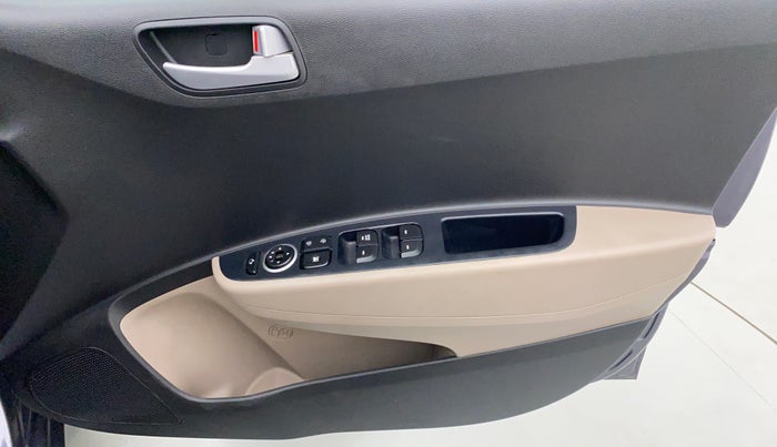 2016 Hyundai Grand i10 SPORTZ 1.2 KAPPA VTVT, Petrol, Manual, 32,843 km, Driver Side Door Panels Control