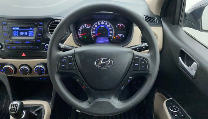 2016 Hyundai Grand i10 SPORTZ 1.2 KAPPA VTVT, Petrol, Manual, 32,843 km, Steering Wheel Close Up