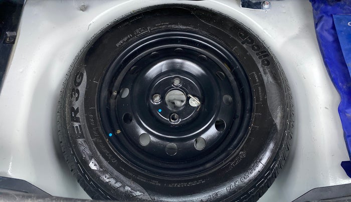 2014 Maruti Swift VXI D, Petrol, Manual, 65,543 km, Spare Tyre