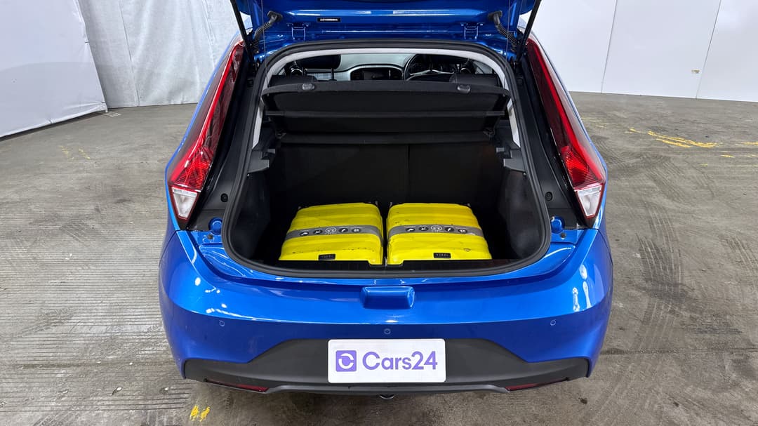 2021 MG Mg3 Auto Excite (with Navigation), Automatic, 28987 km, Boot Inside View with Luggage