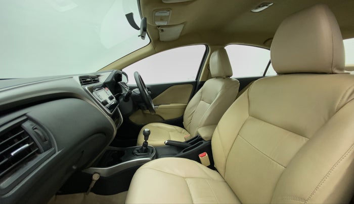 2015 Honda City V MT PETROL, Petrol, Manual, 67,645 km, Right Side Front Door Cabin