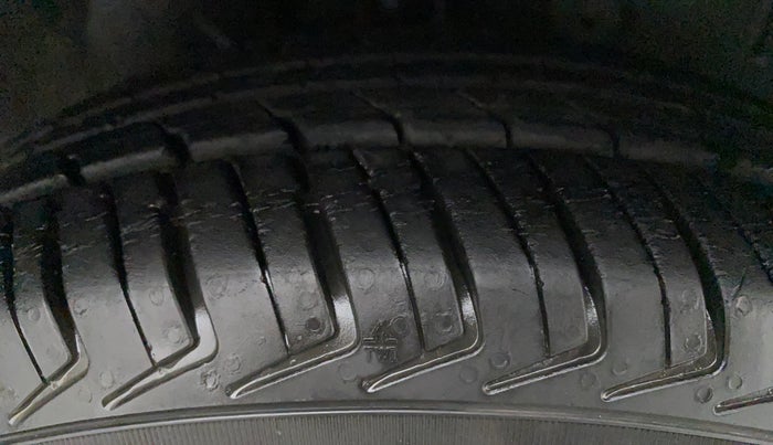 2019 Datsun Redi Go T (O), Petrol, Manual, 20,851 km, Right Front Tyre Tread