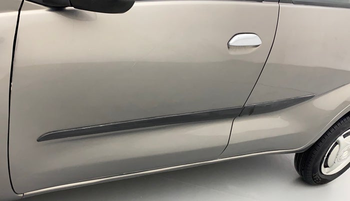 2019 Datsun Redi Go T (O), Petrol, Manual, 20,851 km, Front passenger door - Minor scratches