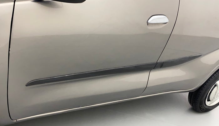 2019 Datsun Redi Go T (O), Petrol, Manual, 20,851 km, Front passenger door - Paint has faded