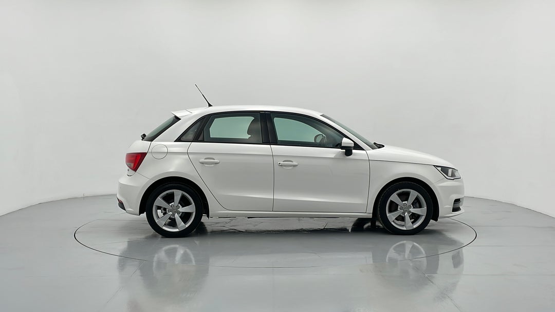 2016 Audi A1 Sportback 1.4 Tfsi Sport, Automatic, 66371 km, Right Side View